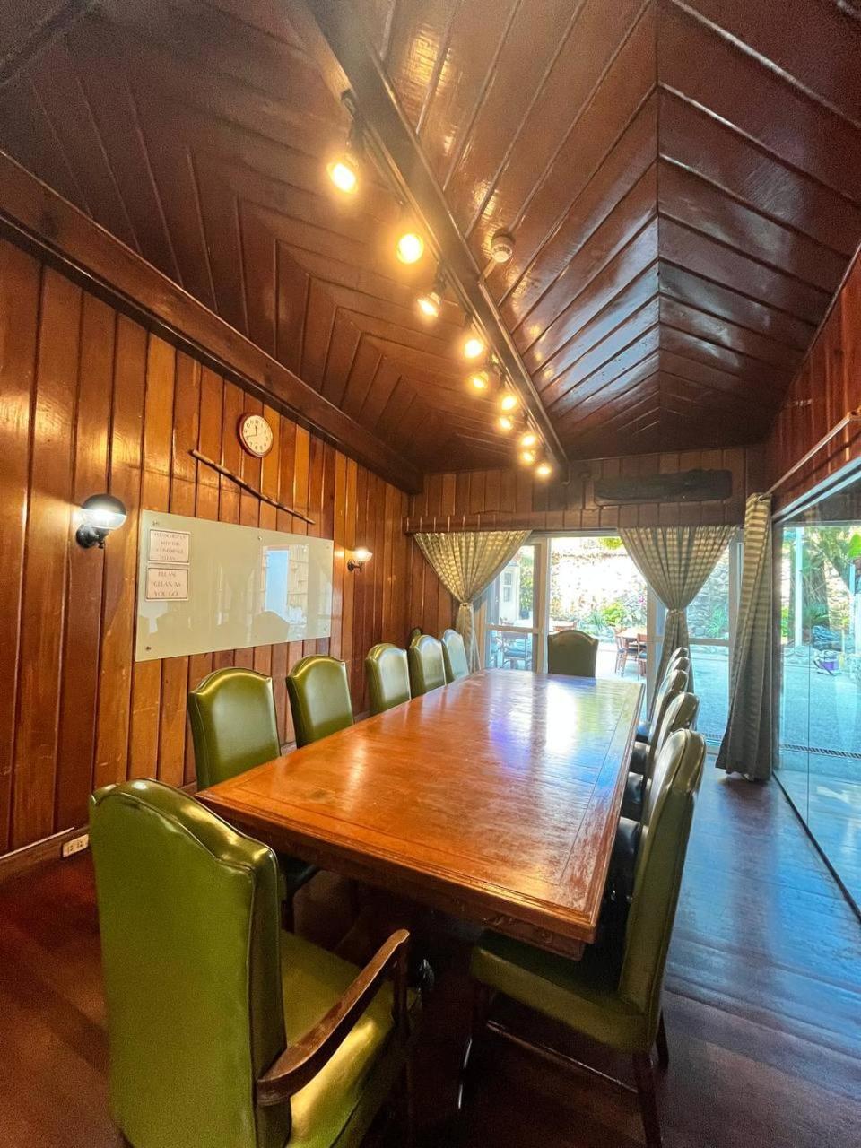 Log Cabin Hotel - Safari Lodge Baguio Baguio City Buitenkant foto